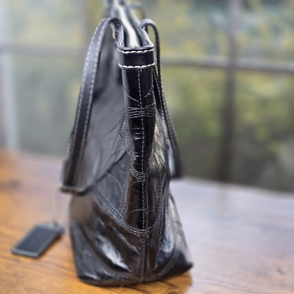 Coach Vintage Black Patent Leather Signature Embossed Tote Shoulder Bag - Picture 4 of 11